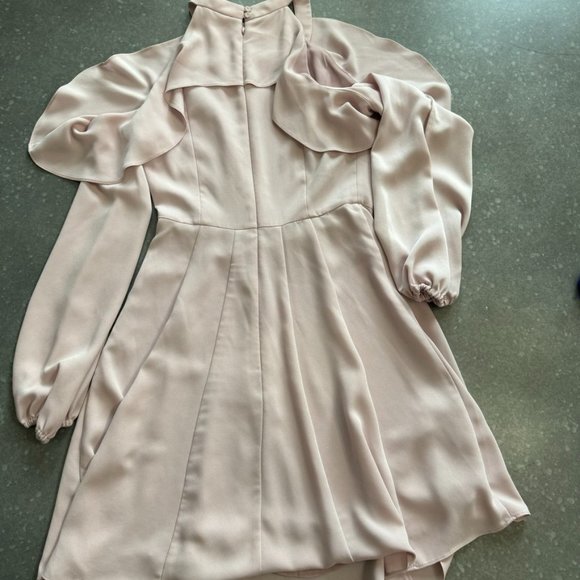 BCGB Maxazria Women's Dress - Picture 2 of 13